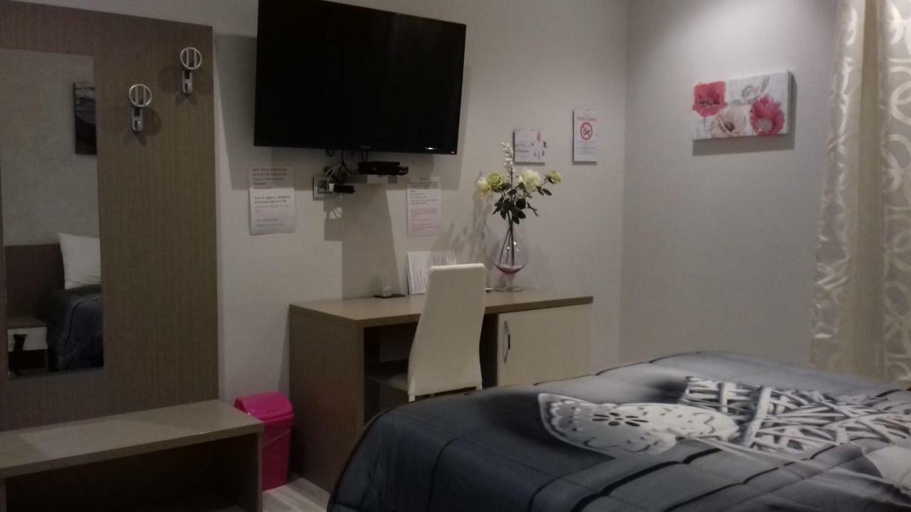 B&B Tre Passi Verona Ngoại thất bức ảnh